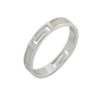 Изискан сребърен пръстен с опъл