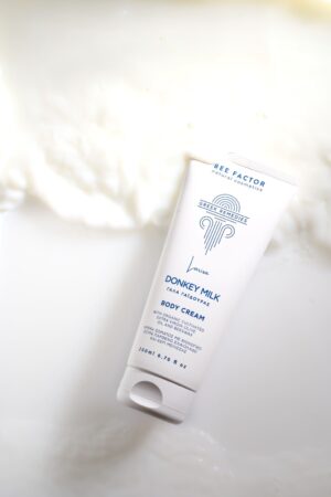 Крем за тяло с екстракт от магарешко мляко– 200 мл | HappyMarket.bg Крем за тяло с екстракт от магарешко мляко– 200 мл | Кремове за тяло