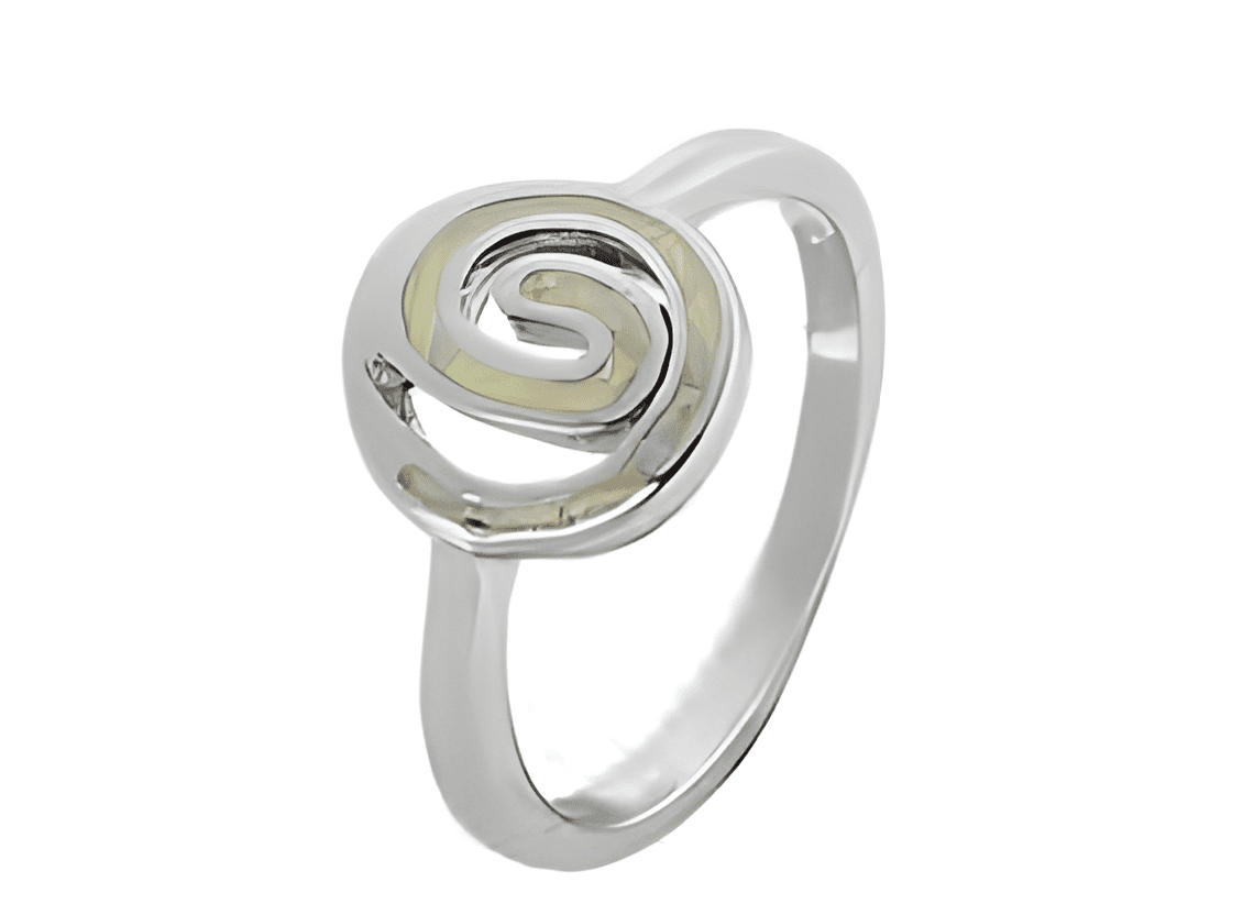 Спираловиден сребърен пръстен с опал