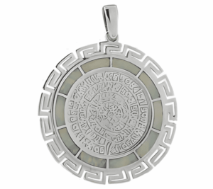 Сребърна висулка с опал „Диск Фестос и Меандър“, XL | HappyMarket.bg Сребърна висулка с опал „Диск Фестос и Меандър“, XL | Бижута