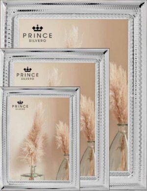Комплект сребърни фото рамки с релефен контур, 3 бр.,18х24,13х18 и 9х13см | HappyMarket.bg Комплект сребърни фото рамки с релефен контур, 3 бр.,18х24,13х18 и 9х13см | Рамки за снимки