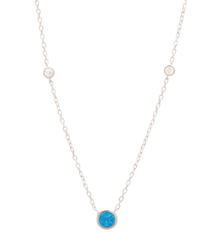 Нежно сребърно колие с малък камък от опал | HappyMarket.bg Нежно сребърно колие с малък камък от опал | Бижута