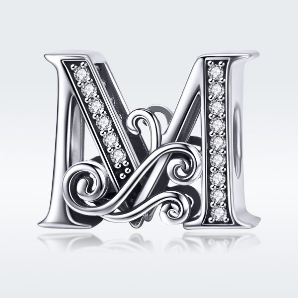 Сребърна висулка с монограм „Буква „M“ с орнаменти“ | HappyMarket.bg Сребърна висулка с монограм „Буква „M“ с орнаменти“ | Бижута тип Пандора