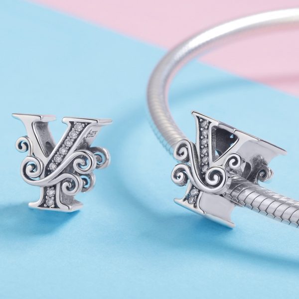 Сребърна висулка с монограм „Буква „Y“ | HappyMarket.bg Сребърна висулка с монограм „Буква „Y“ | Бижута тип Пандора