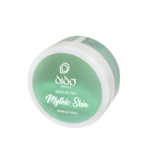 Масло за тяло Spring Fresh 2 Масло за тяло Mythic Skin Spring Fresh с копринена текстура, обогатено с масло от ший, витамини E, C, F и алое вера. Осигурява дълбока хидратация, прави кожата кадифено мека и оставя дълготраен аромат на пролетна свежест. Подходящо за всички типове кожа.