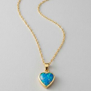 Позлатено сребърно колие Сърце с опал | Нежно дамско бижу